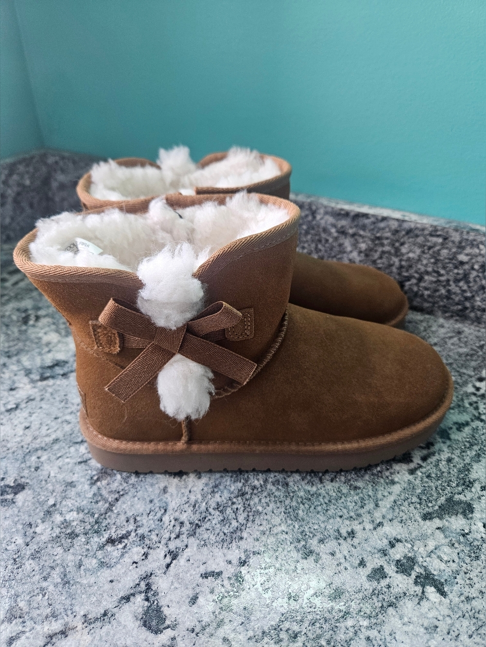 Koolaburra By UGG Chestnut Brown Bow Ankle Boots, Youth Size 4